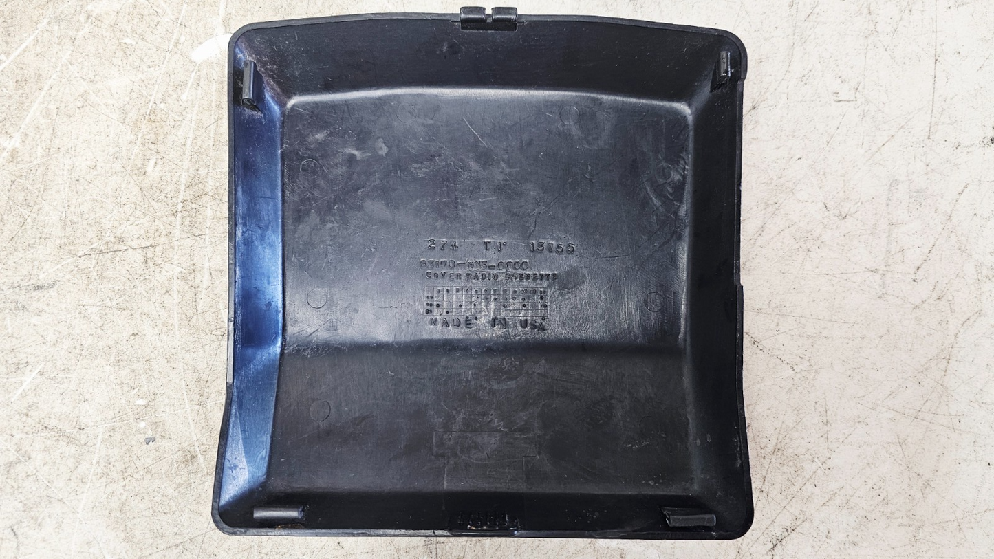 1995 HONDA GOLDWING GL1500 Radio Stereo Plastic Lid Cover Guard