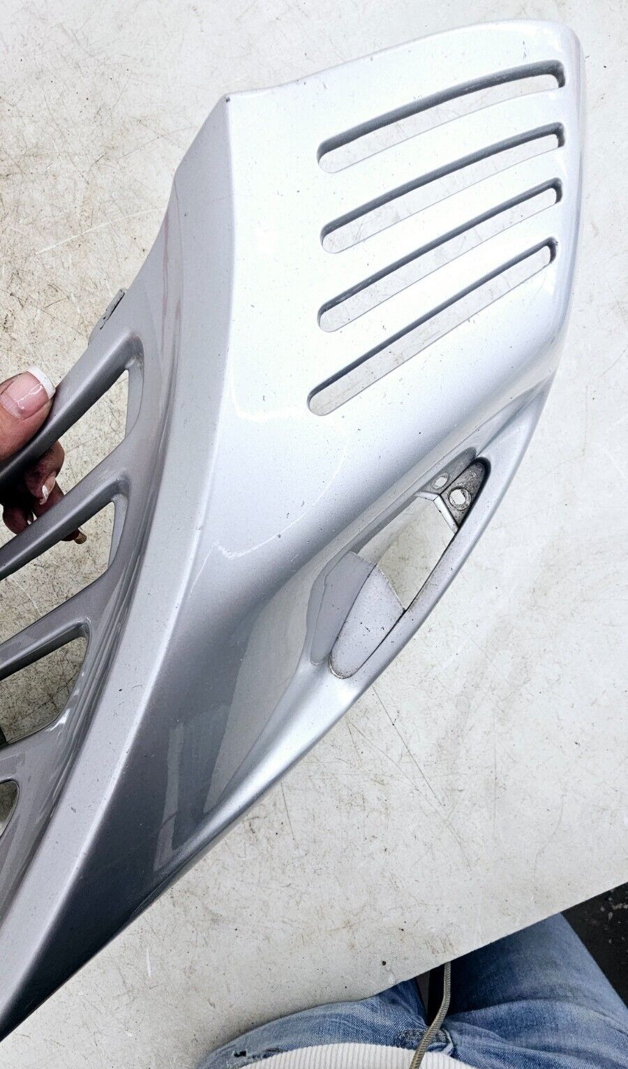 1993 HONDA GOLDWING GL1500 Silver Lower Chin Front Wheel Fairing Cowl Panel
