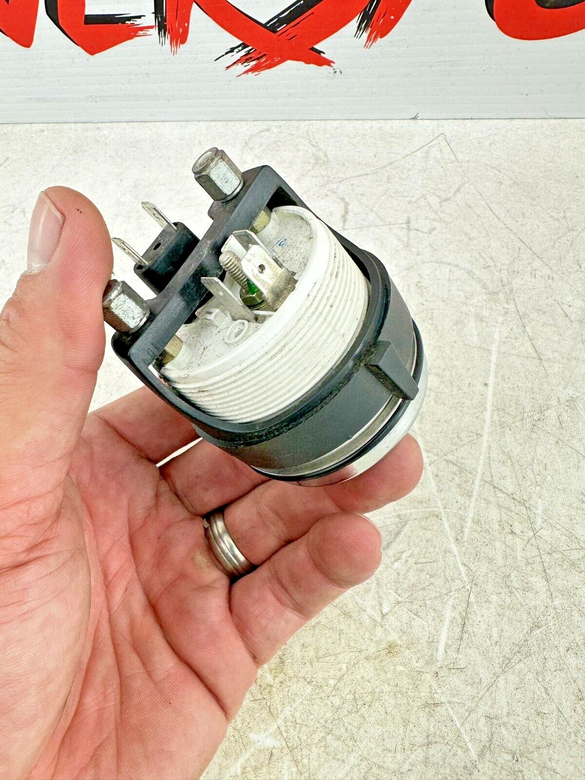 2003 HARLEY ELECTRA GLIDE classic Oil Pressure Gauge 75032-99B