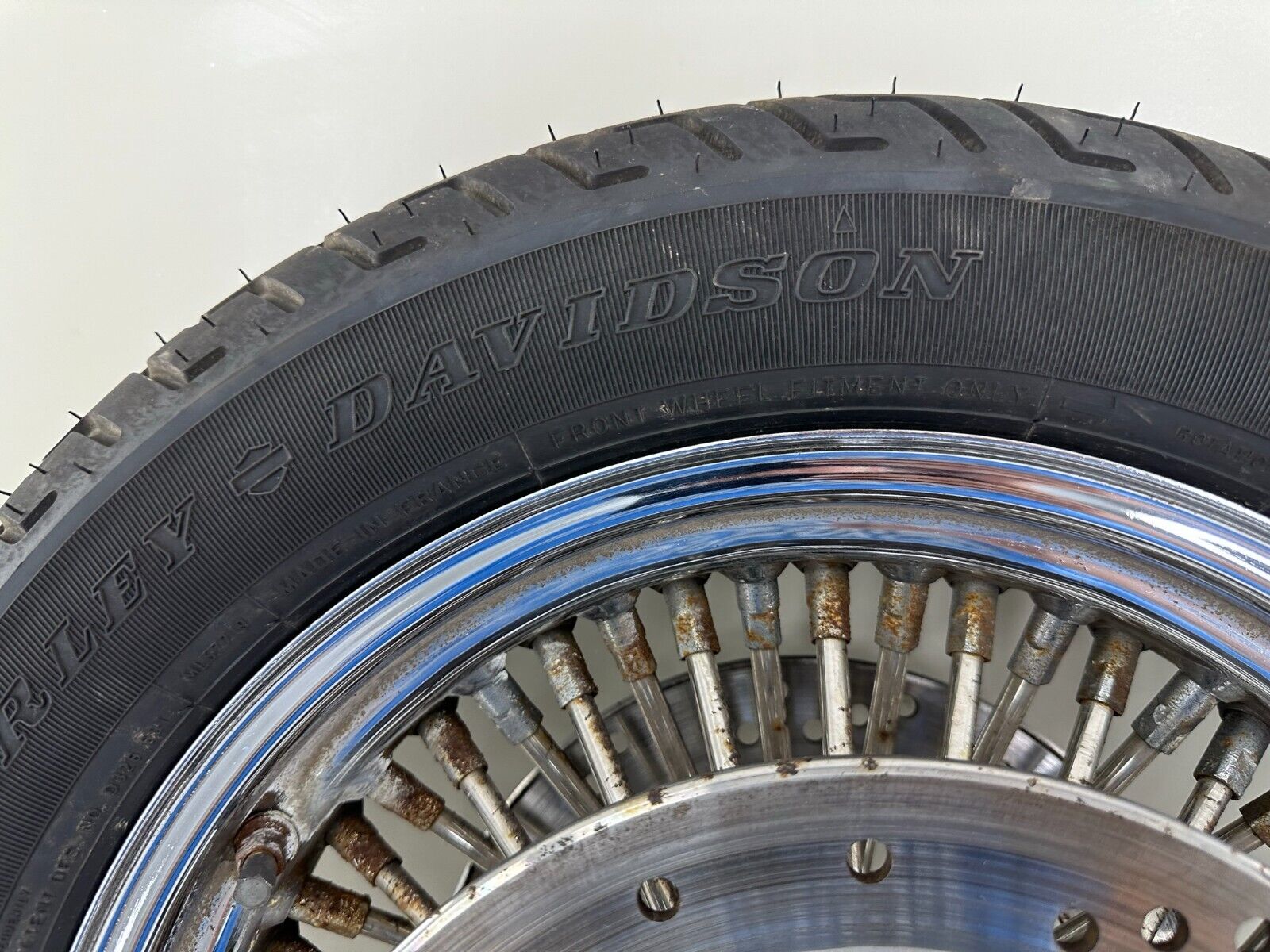 2005 HARLEY FLH ROADKING 16" Front Wheel Rim Oversize Spoke Tire