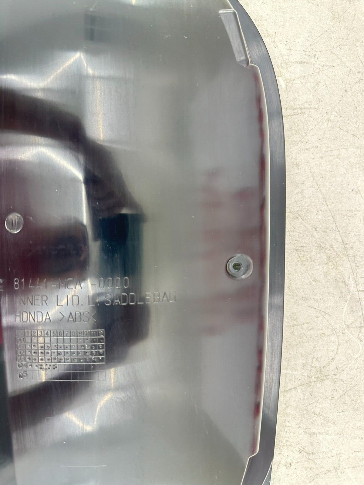 2004 Honda Goldwing GL1800 Left Inner Saddlebag Lid Cover Panel