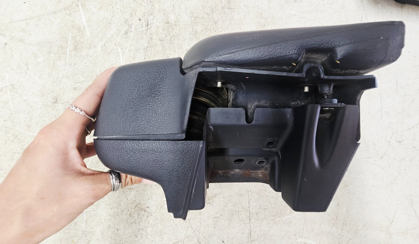 1995 HONDA GOLDWING GL1500 Right Left Armrest Stereo Audio Speakers Housing