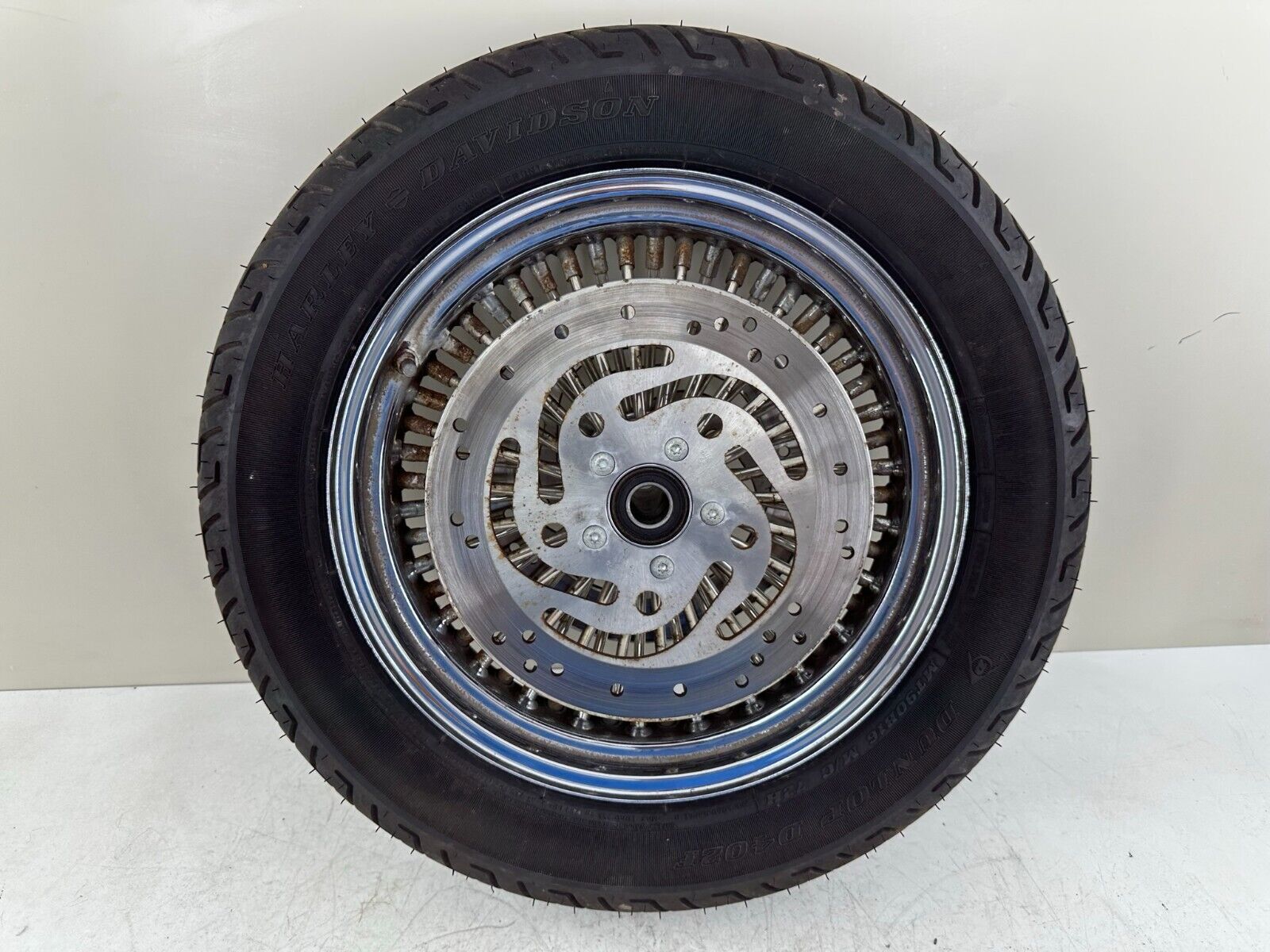 2005 HARLEY FLH ROADKING 16" Front Wheel Rim Oversize Spoke Tire