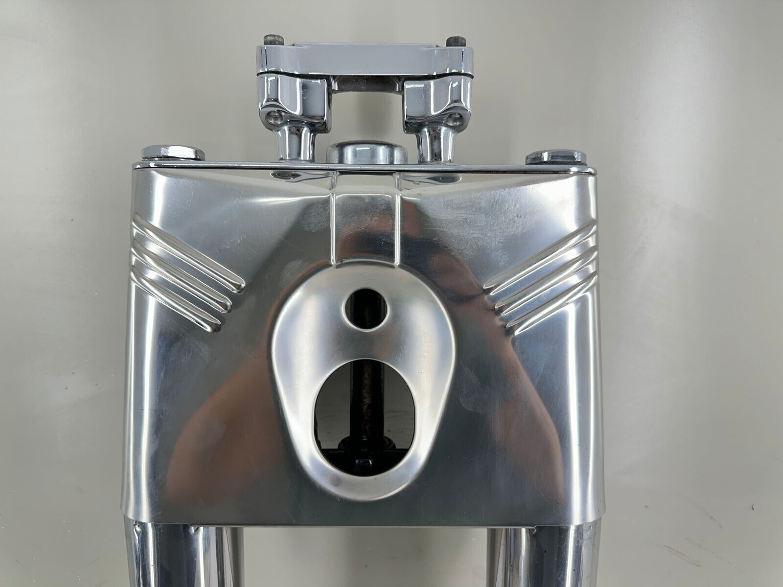 2001 HARLEY SOFTAIL Fatboy Forks Triple Clamps Frontend