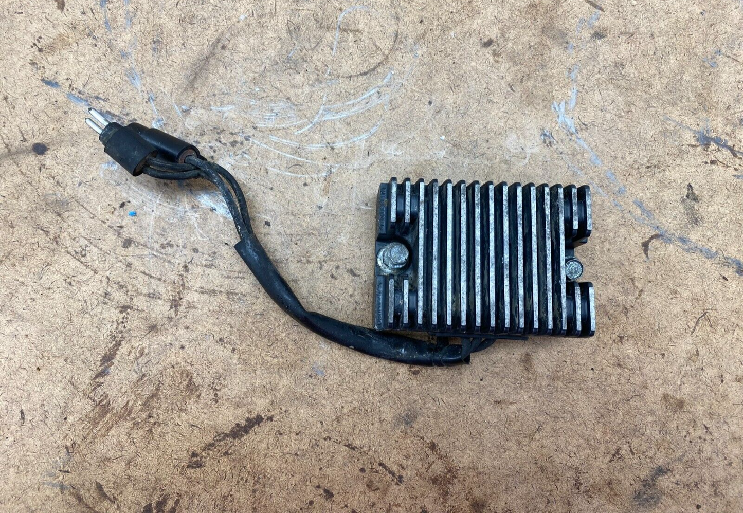 2000 Harley Davidson Sportster Battery Voltage Regulator