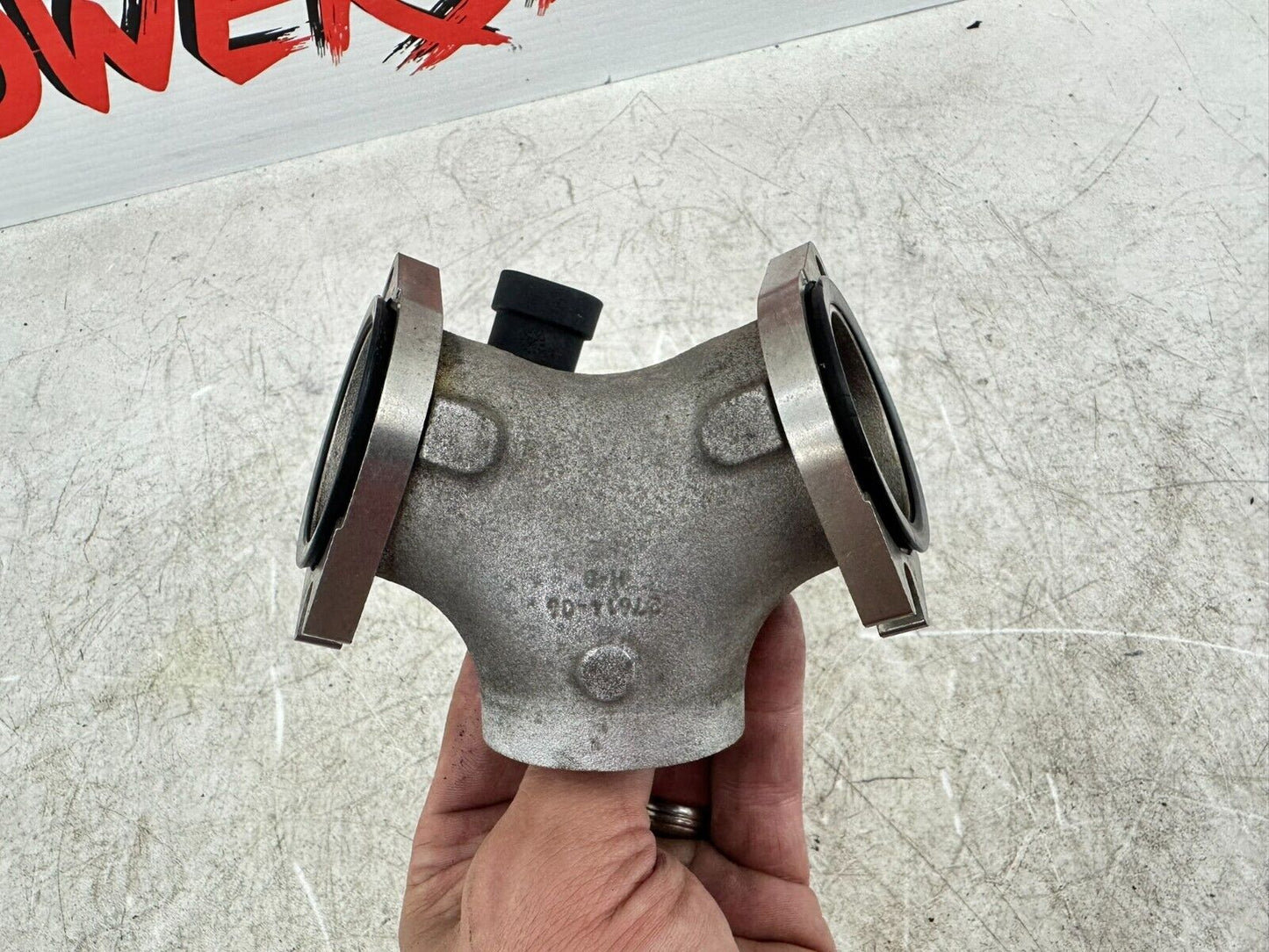 2006 HARLEY SOFTAIL DELUXE OEM HD Intake Manifold 27614-06