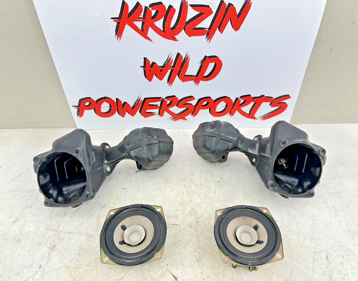 2004 Honda Goldwing GL1800 Right Left Front Driver Speaker + Box