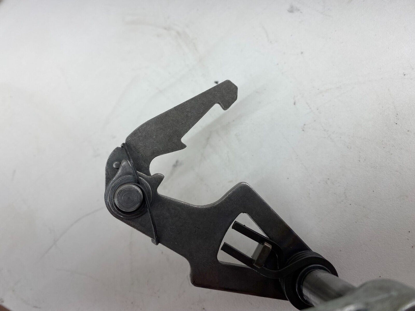 06-17 Harley Davidson Dyna Street Bob Transmission Shift Linkage Rocker Catch