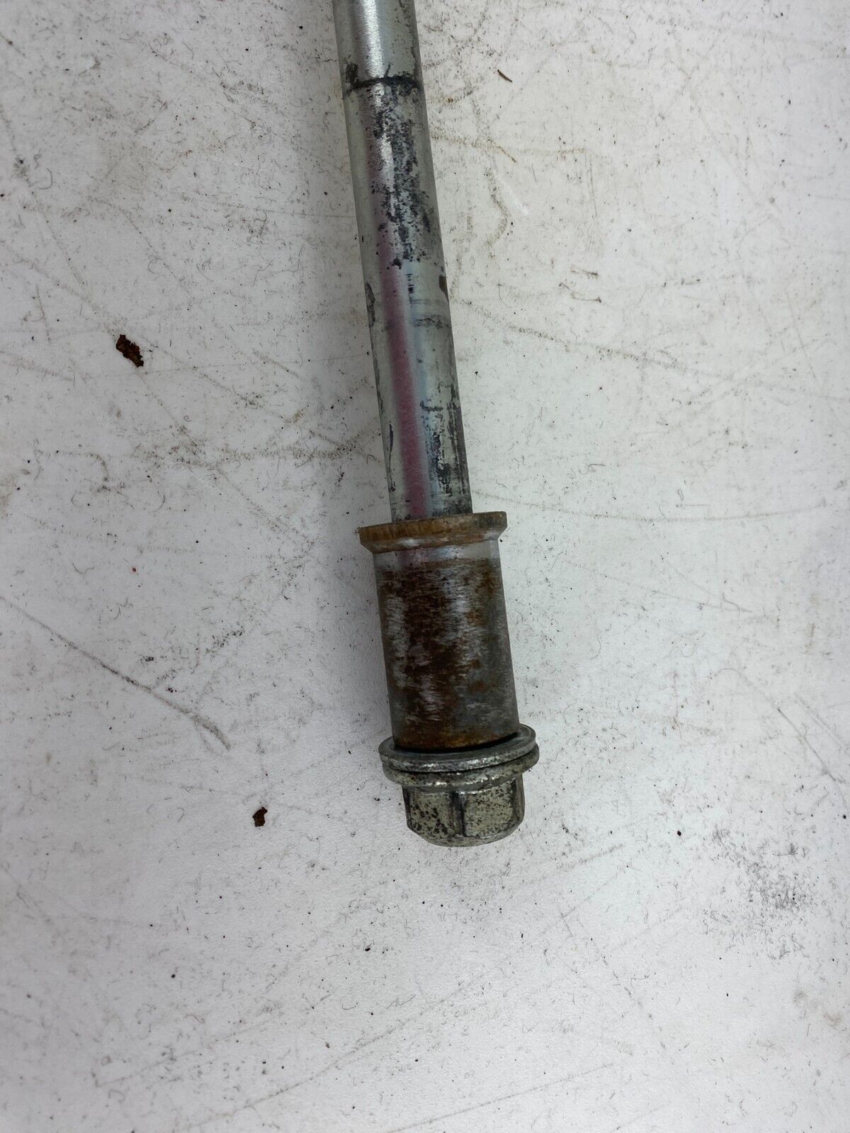 2003 HARLEY DAVIDSON SOFTAIL Rear Wheel Swingarm Axle Bolt