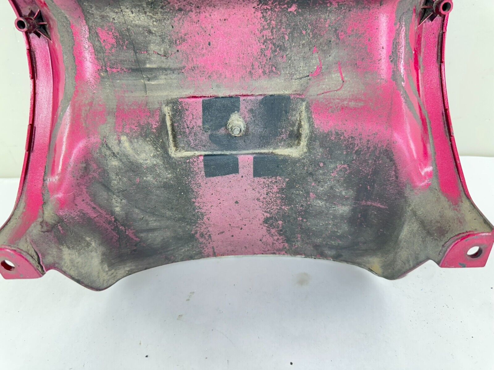 2001-2010 Honda Goldwing GL1800 1800 Rear Fender Center Saddlebag Fairing Cowl
