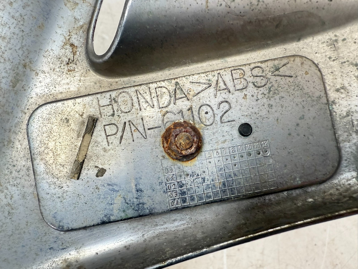 2002 Honda Goldwing GL1800 Front Fender Wheel Fork Cover Set Chrome