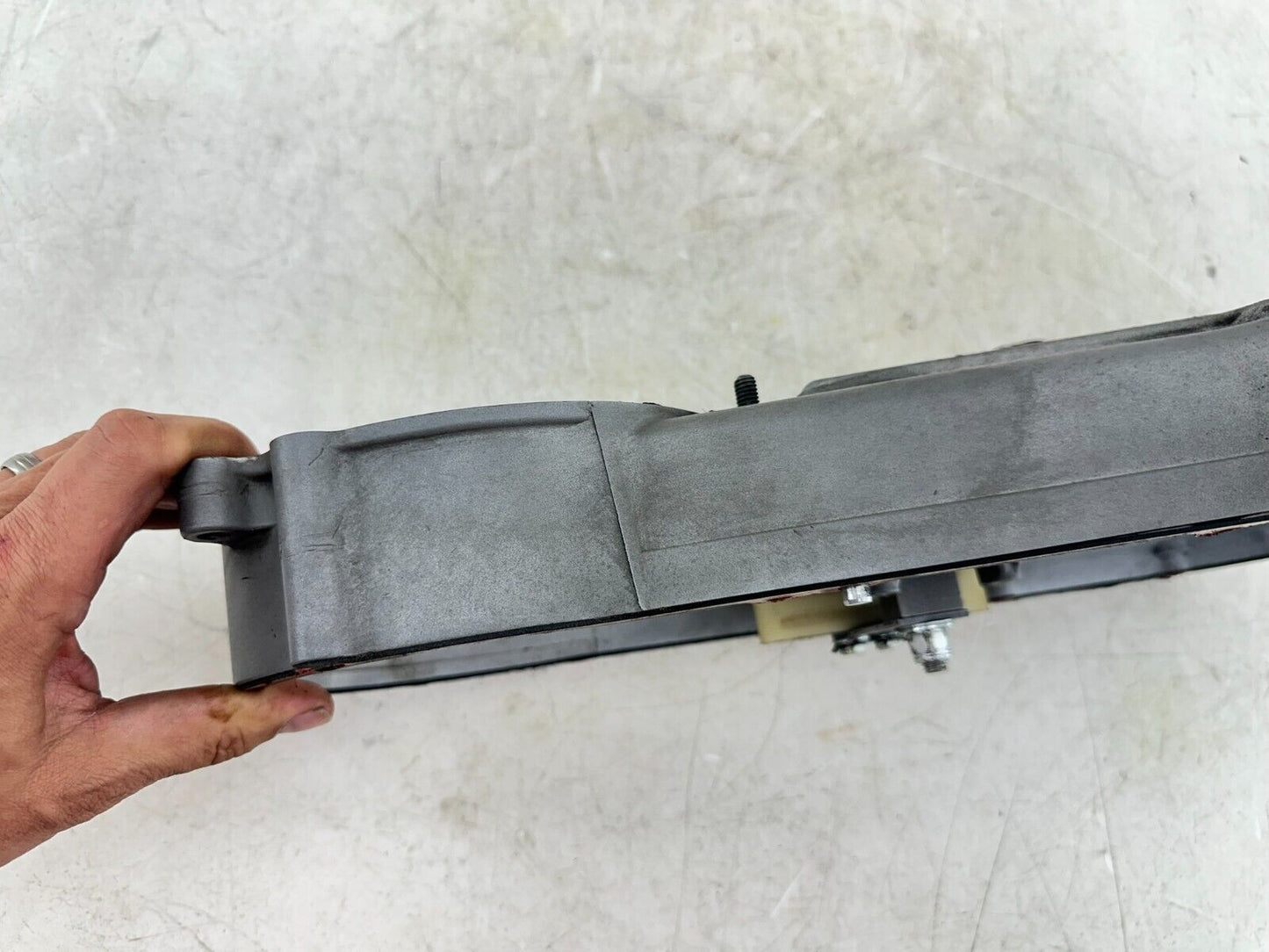 1999 HARLEY SOFTAIL Inner Primary Clutch Backing Plate Case Housing 60620-94A