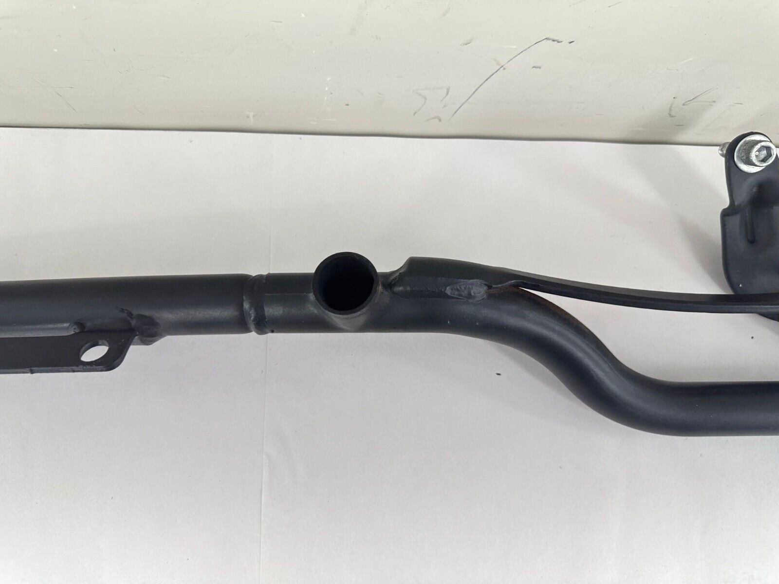2012 HARLEY SPORTSTER CUSTOM Exhaust Muffler Hanger Cross Over Mount