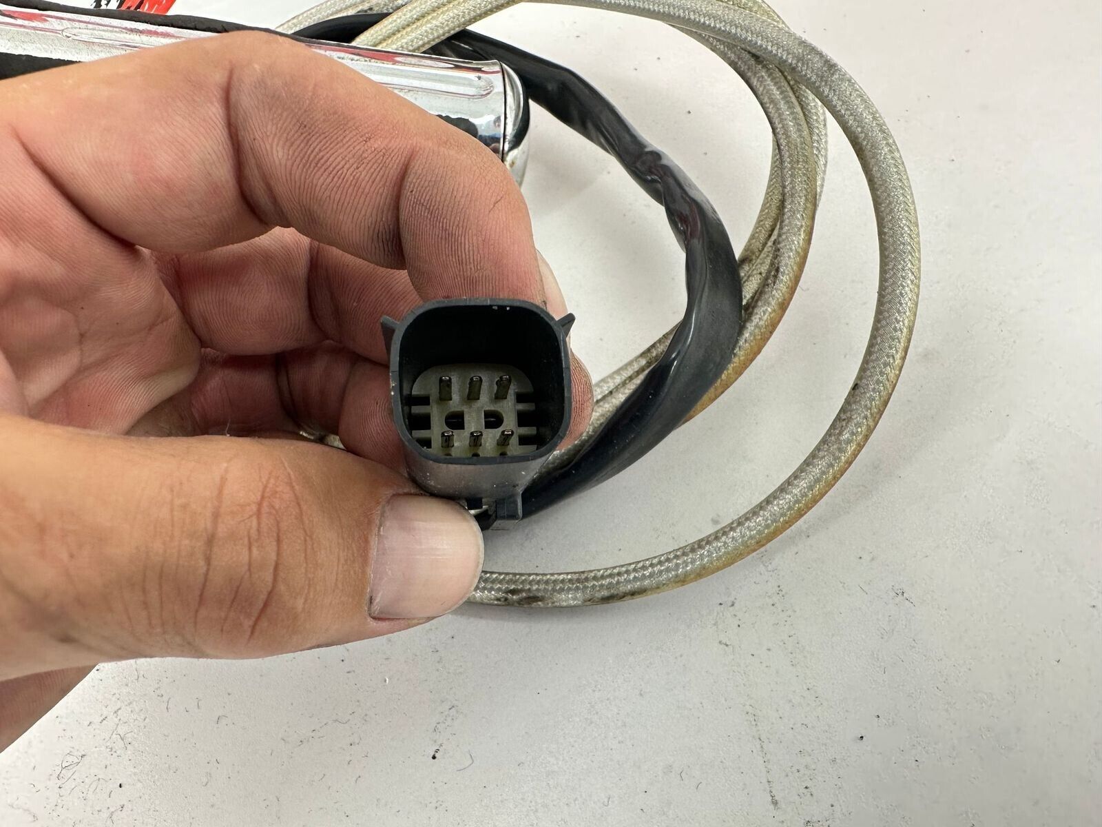 2007 HARLEY SPORTSTER CUSTOM Right Hand Controls Switch Housings Braided Cable