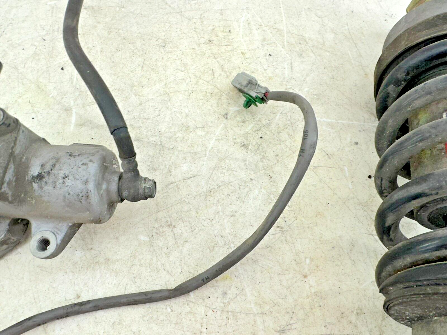 2004 Honda Goldwing GL1800 Rear Shock Suspension + Air Compressor