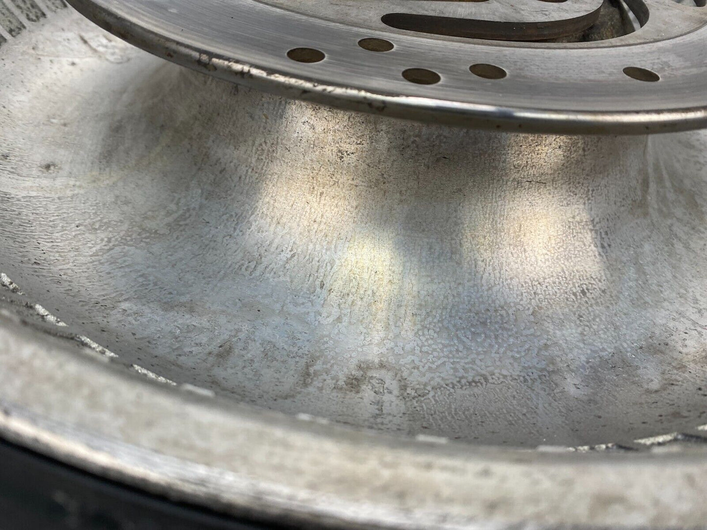2001 HARLEY DAVIDSON SOFTAIL Deuce Rear Wheel Rim Tire 41074-00 17"
