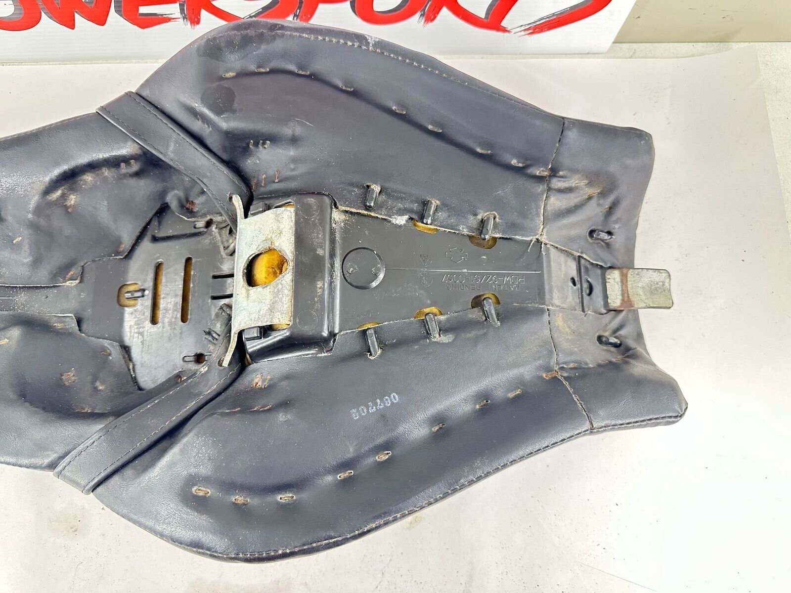 2007 HARLEY SPORTSTER CUSTOM OEM Seat Saddle 2 UP Driver Passenger