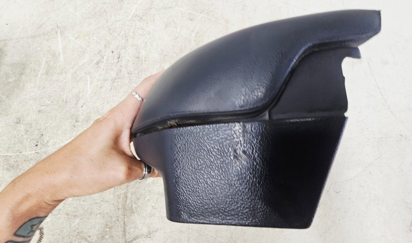 1995 HONDA GOLDWING GL1500 Right Left Armrest Stereo Audio Speakers Housing