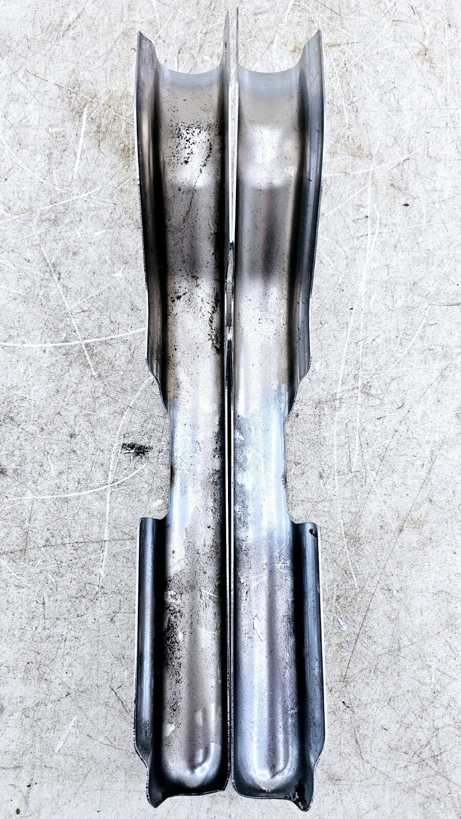 2000 HARLEY ELECTRA GLIDE Left Right Fender Chrome Strut Arm Cover