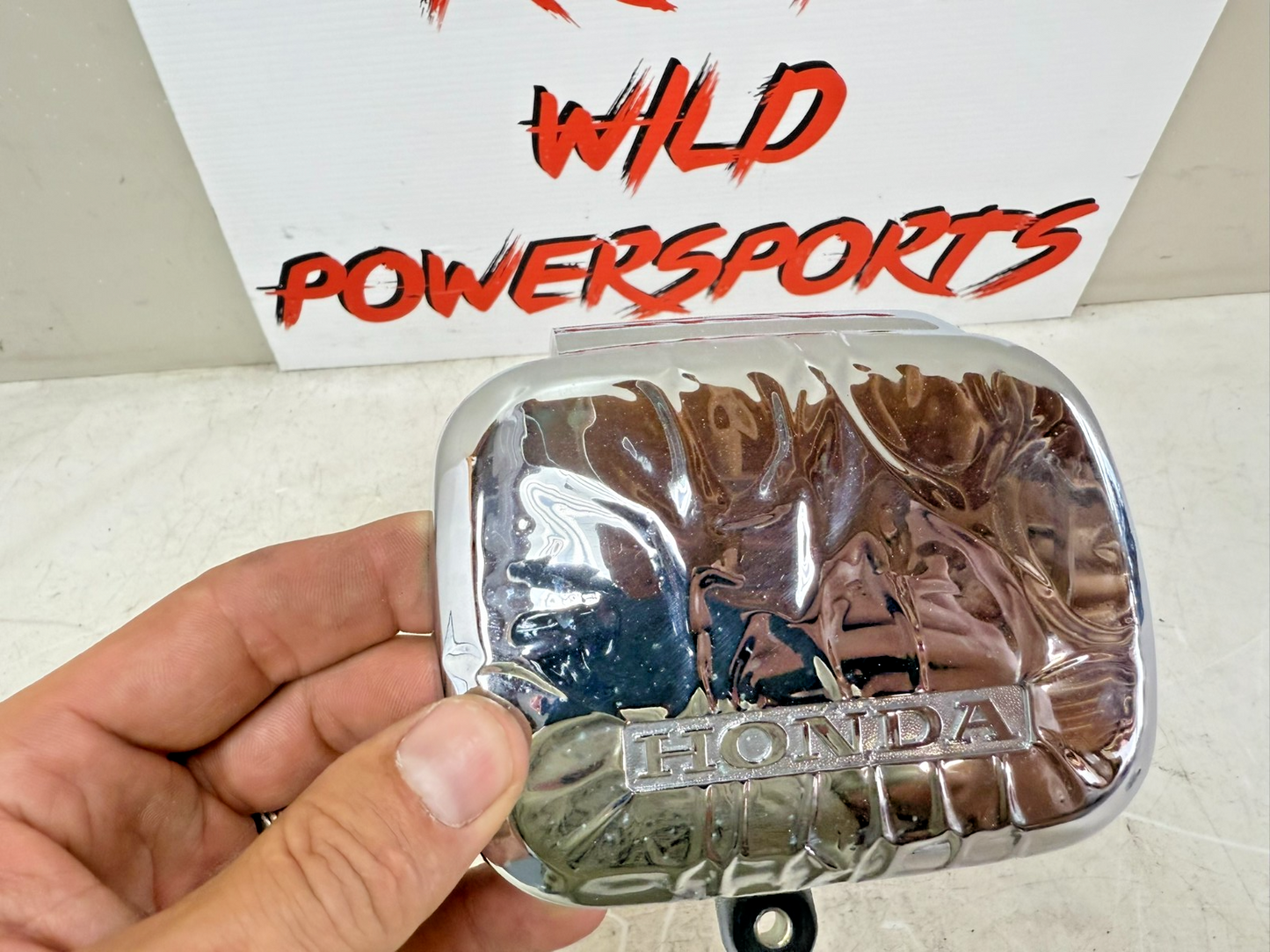 2001 HONDA VALKYRIE INTERSTATE Stator Alternator Generator Cover Trim