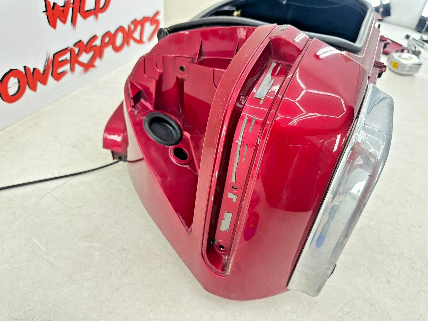 2004 Honda Goldwing GL1800 Right Inner Saddlebag Housing Case Panel