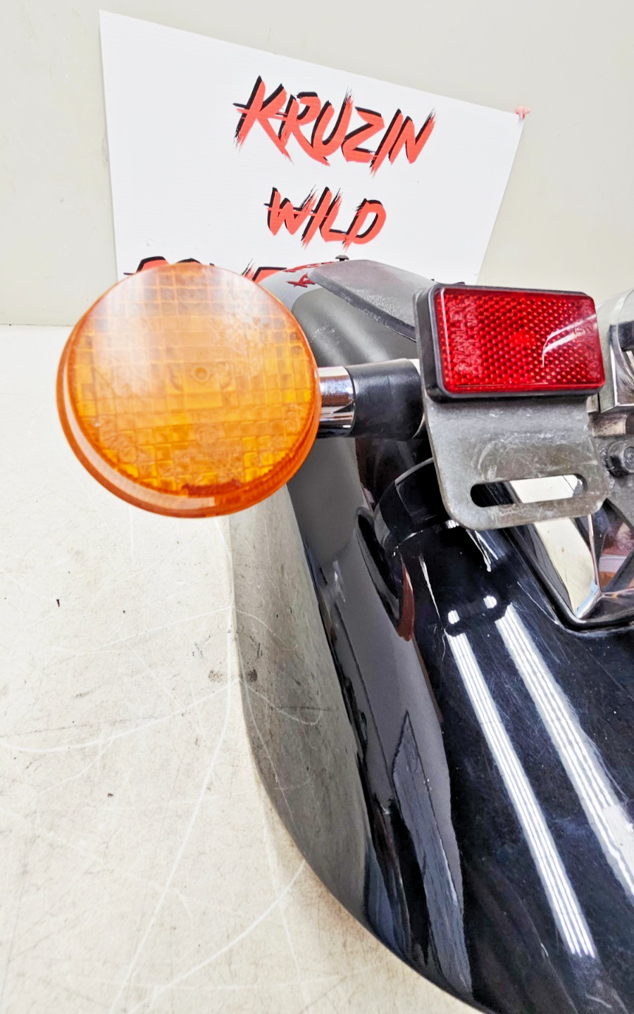 2000 HONDA VALKYRIE INTERSTATE Rear Back Fender Mudguard Turn Signal Light