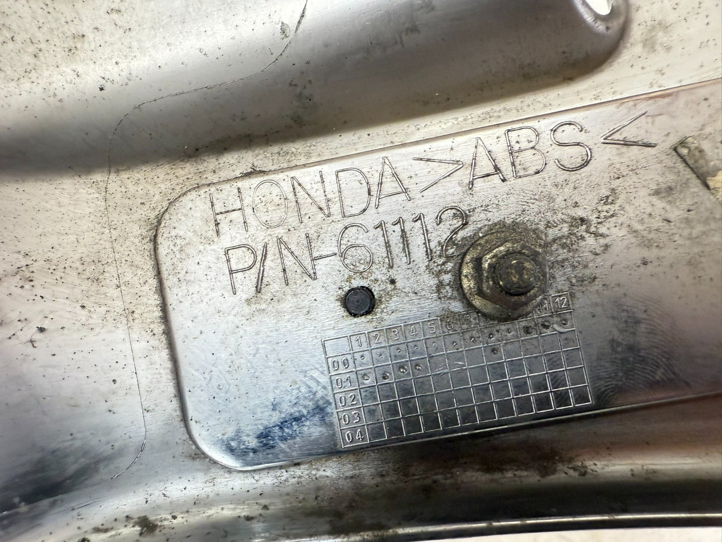 2002 Honda Goldwing GL1800 Front Fender Wheel Fork Cover Set Chrome