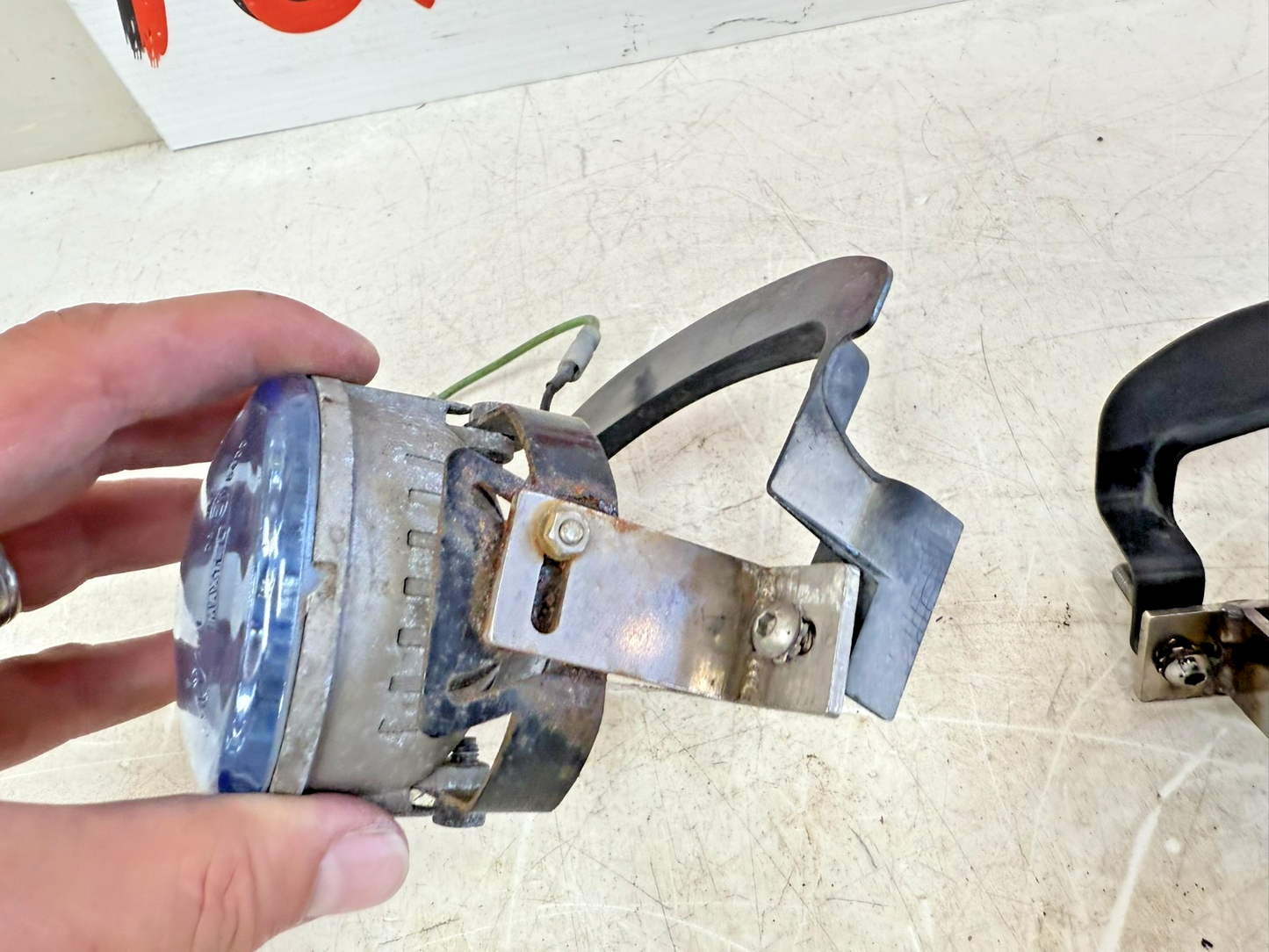 2002 Honda Goldwing GL1800 Fog Light Lamp Right Left Blue Lens w/ Mount Bracket