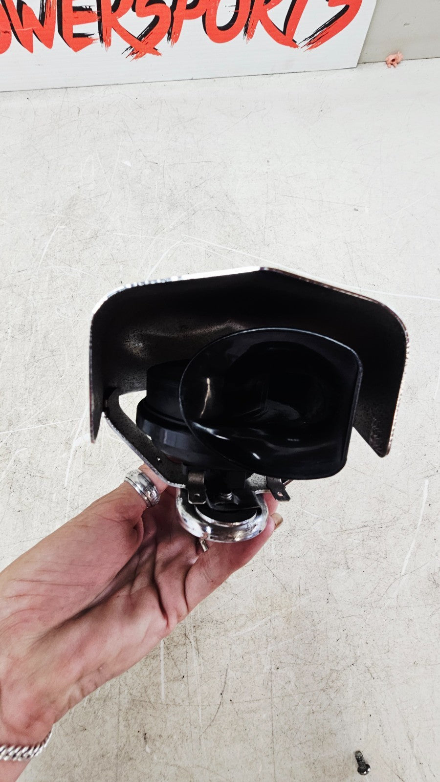 2003 HARLEY ELECTRA GLIDE Horn + Chrome Cover