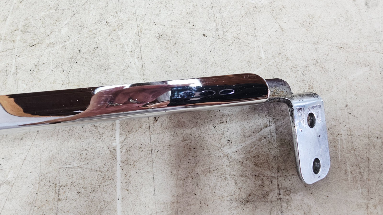 1996 HARLEY FLH ELECTRA GLIDE Left Right Chrome Saddlebag Guard Frame Bracket