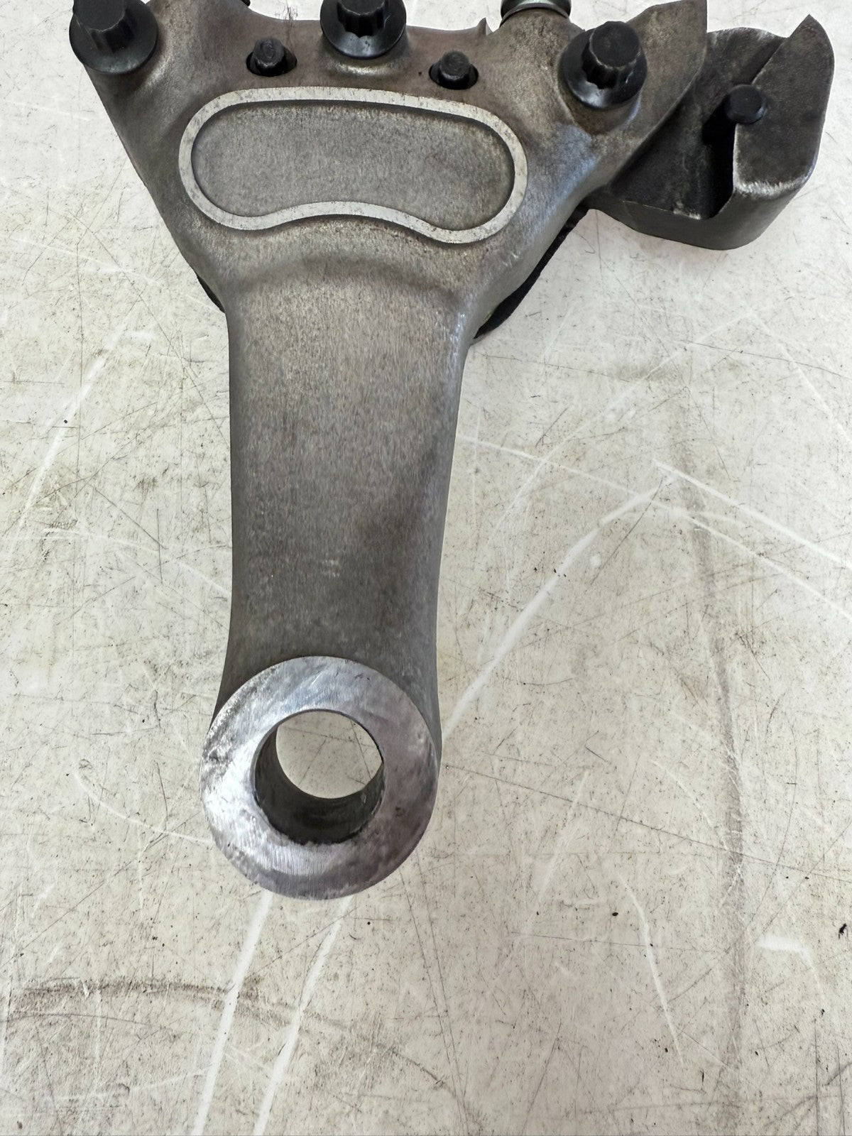 2003 HARLEY ELECTRA GLIDE Rear Brake Caliper Mount Bracket