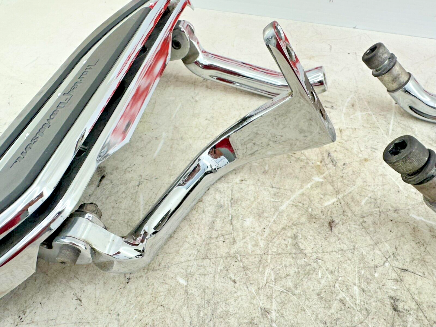 2007 Harley Electra Glide CVO Air Flow Driver Floorboards + Chrome MTG Hardware