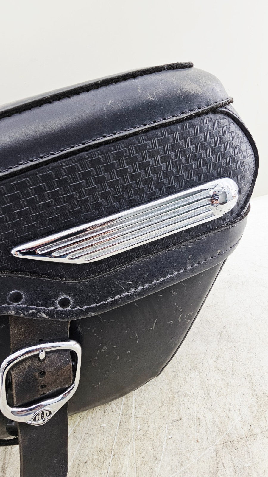 2000 HARLEY FLH ROADKING Left Right Saddlebags OEM