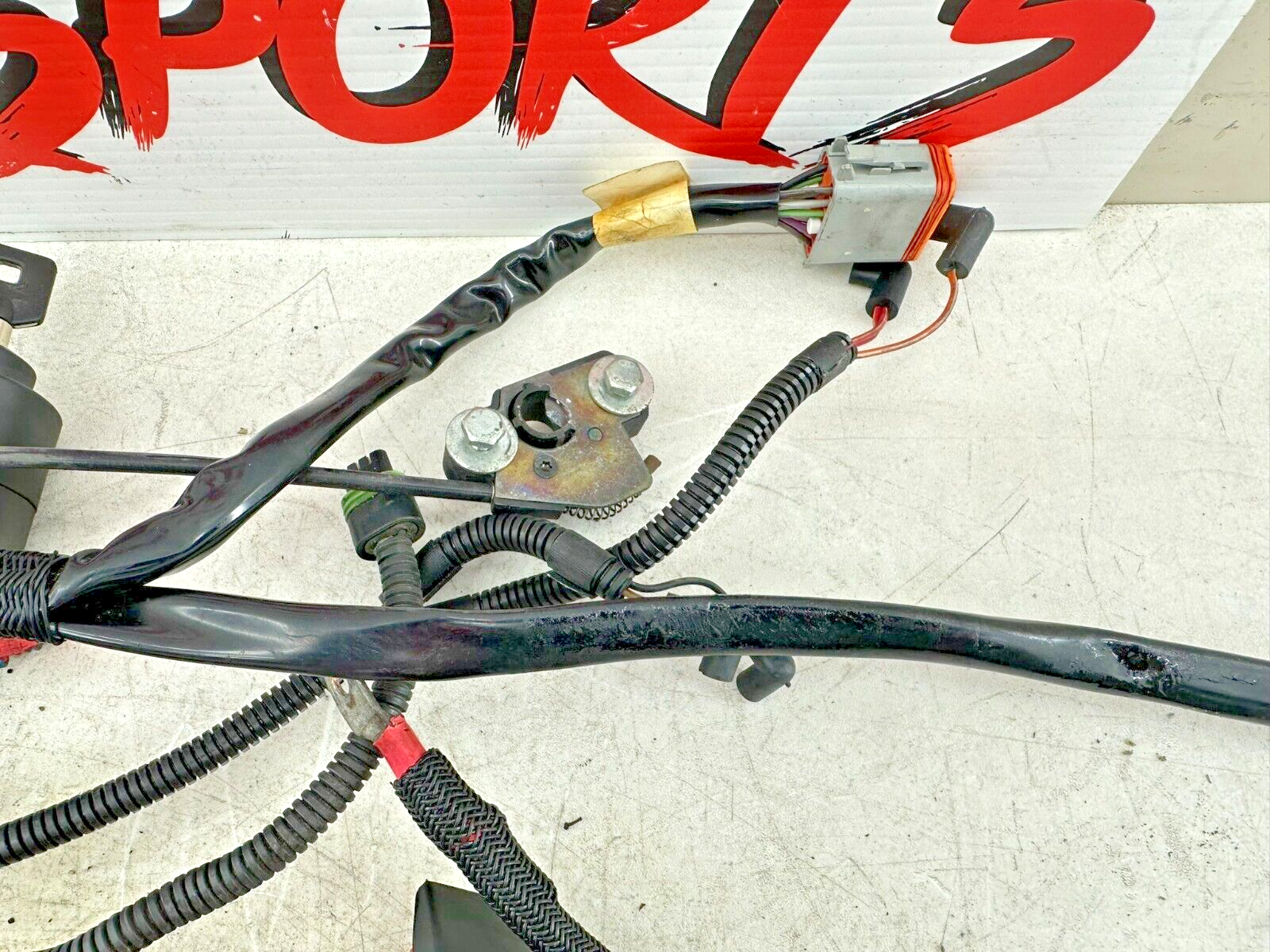 2003 Harley Davidson V Rod VRSCA Main Wire Wiring Harness Fuse + Relay Un-Cut