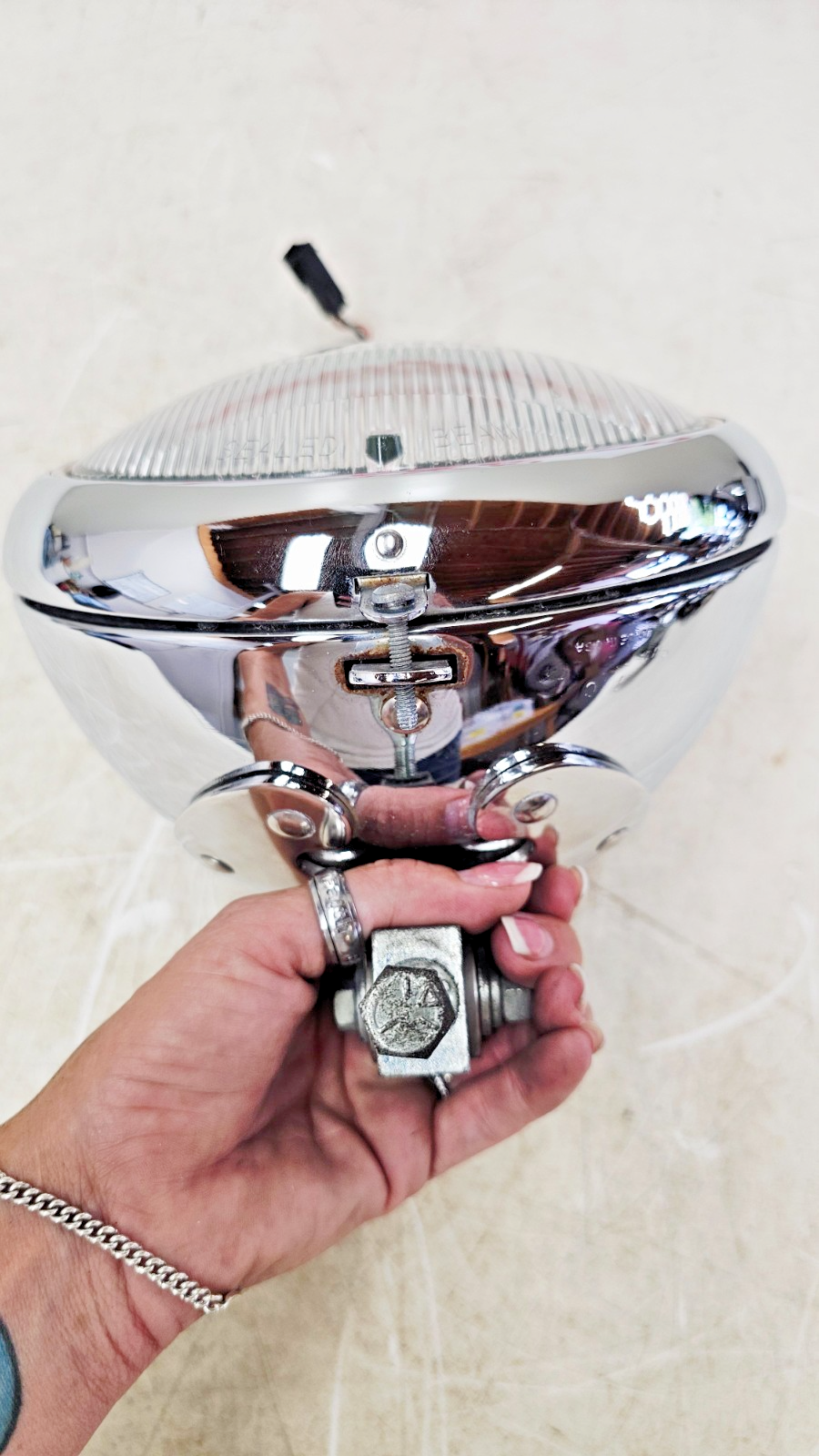 2002 HARLEY SOFTAIL Chrome Headlight Housing Trim Ring Mounting Bracket