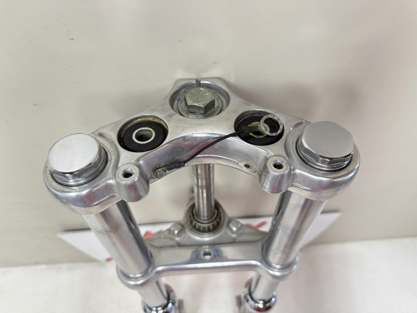 2003 Harley Davidson Sportster Front End Suspension Forks Triple Tree 39mm