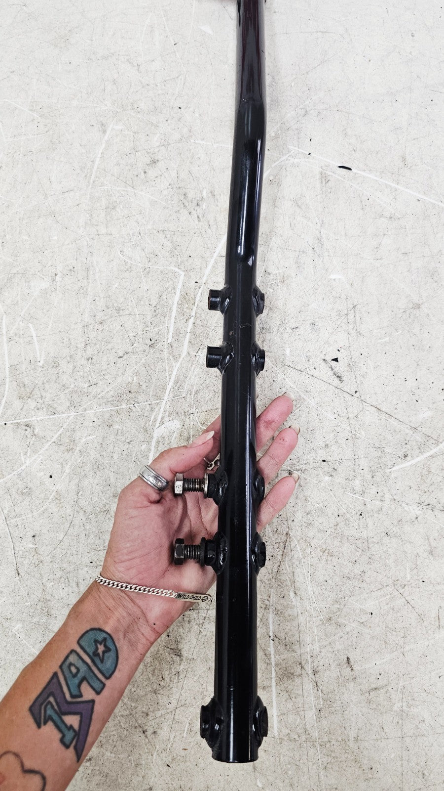 1997 HARLEY DYNA Exhaust Muffler Support Mount Bracket