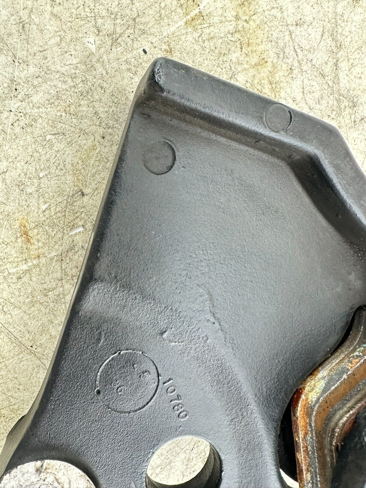 1997 HARLEY DYNA Rear Brake Caliper + Mounting Bracket