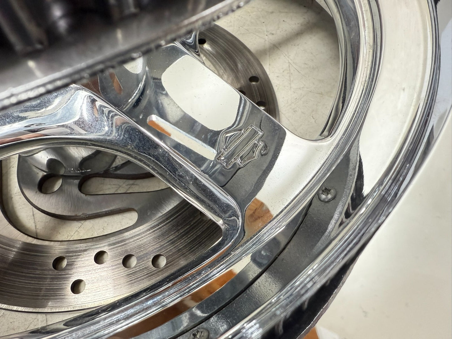 2003 HARLEY DYNA WIDE GLIDE 16" Thunder star  Rear Wheel Rim Full Chrome NICE! 
