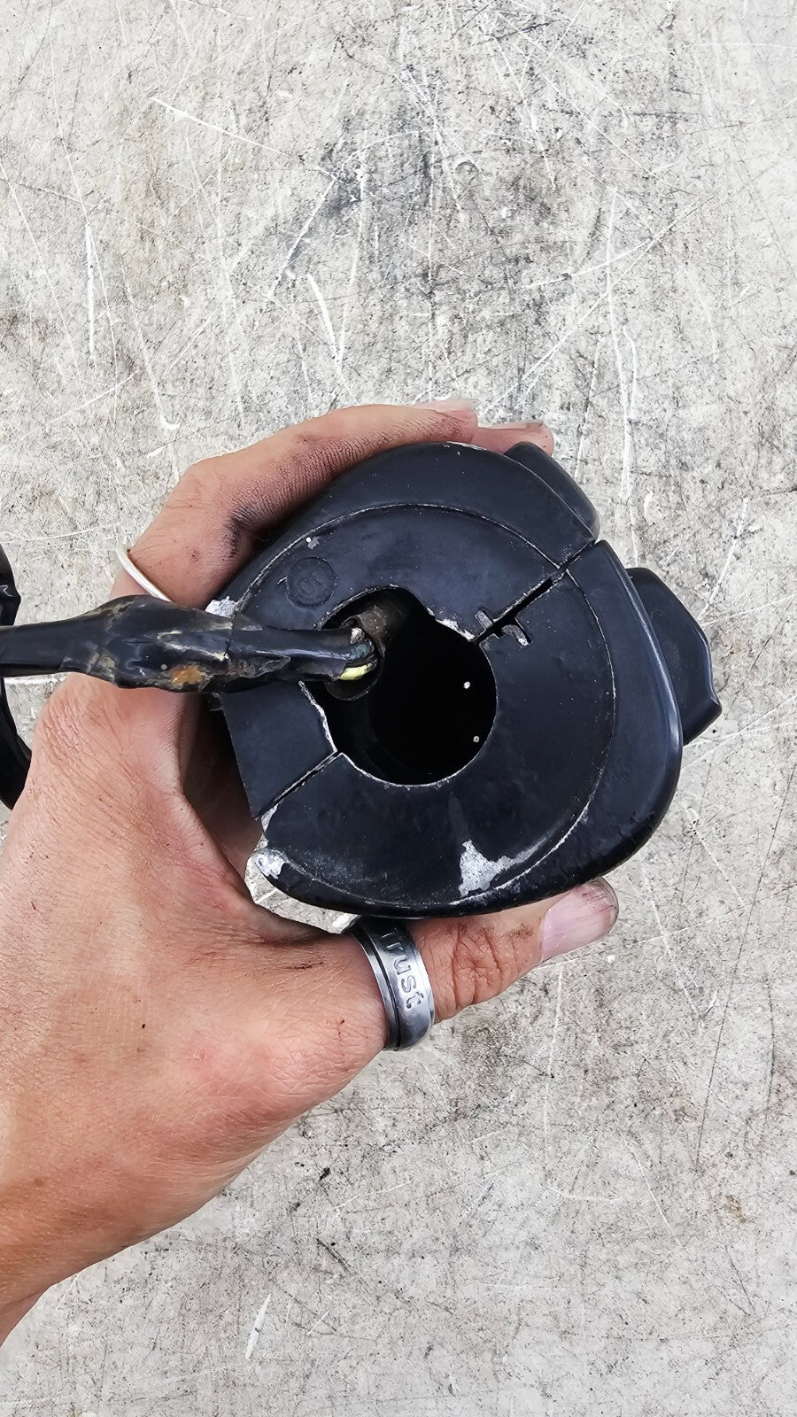 2000 Harley Davidson Sportster Left Handlebar Switch Housing Button Control Grip