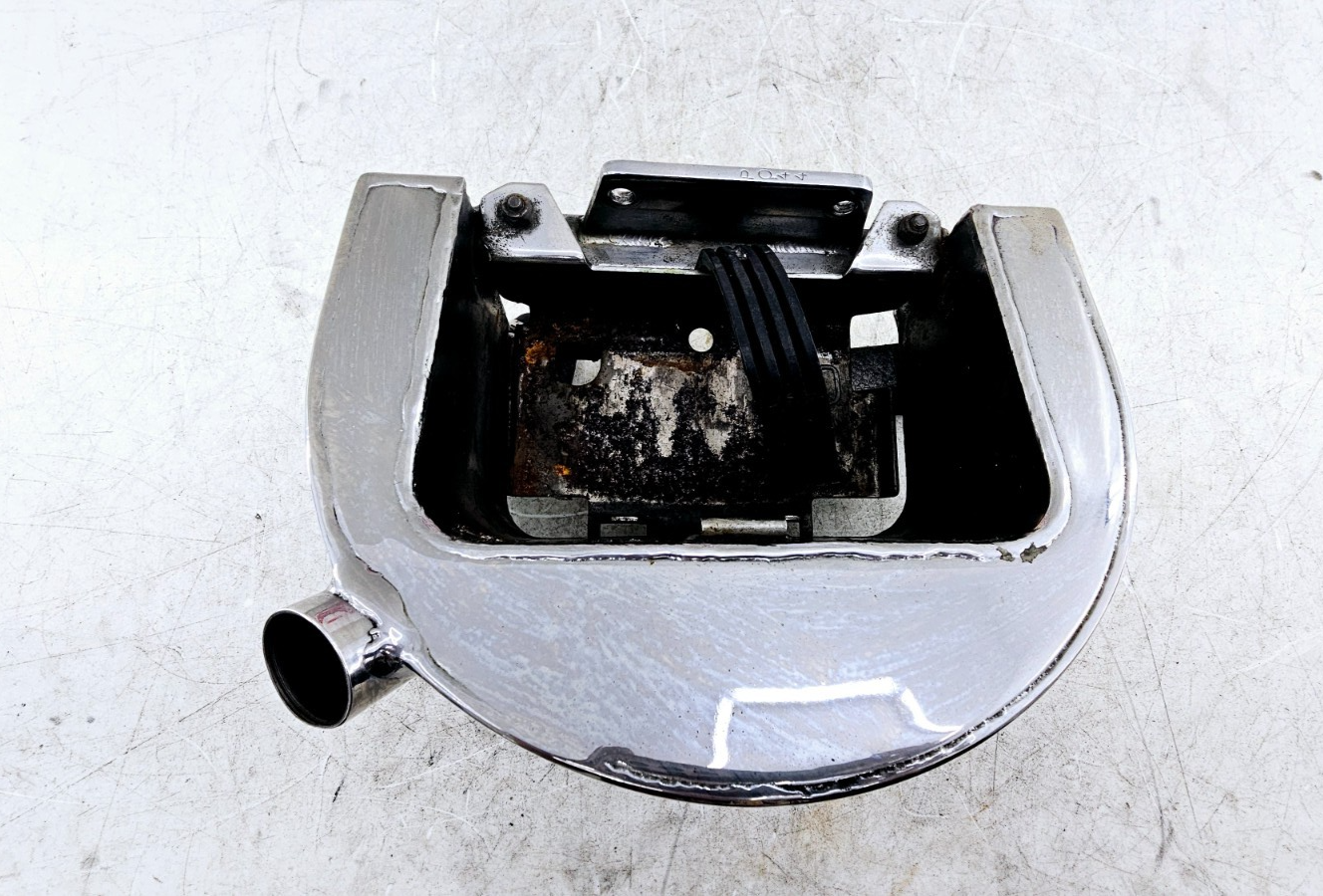 1988 HARLEY SOFTAIL Chrome Oil Tank Sac Sack Bag Battery Tray