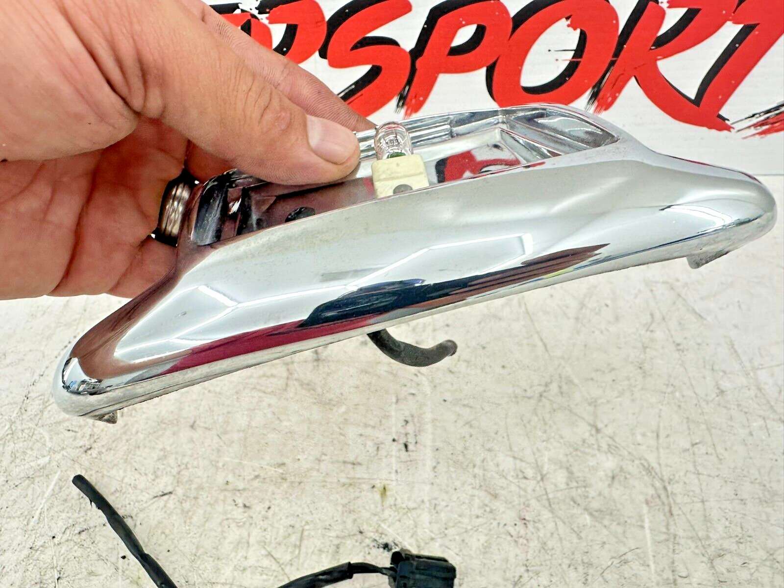 1999 HARLEY FLH ELECTRA GLIDE Chrome Rear Fender Trim W/ Light