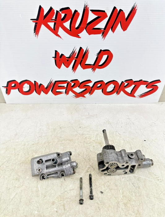 1999 HARLEY SOFTAIL OEM HD Oil Pump + Housing Case