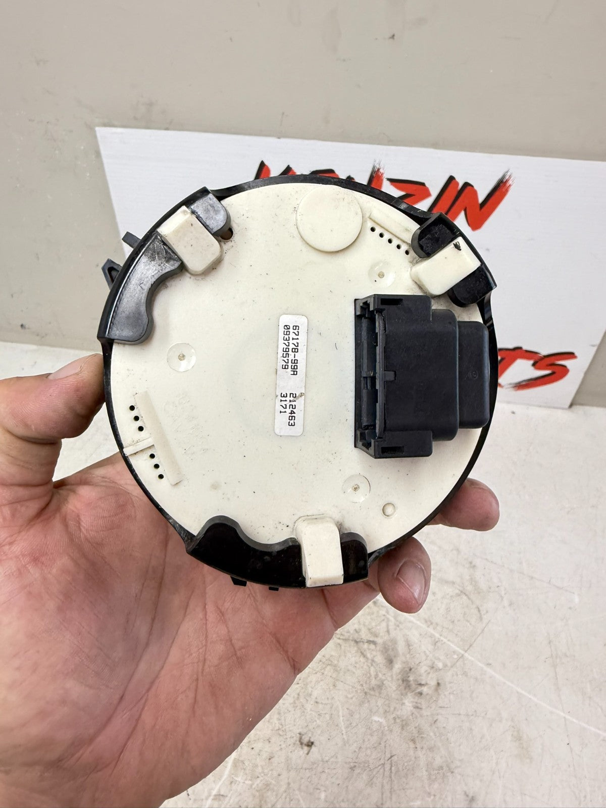 2003 HARLEY DYNA WIDE GLIDE Speedo Speedometer Guage 67178-99A