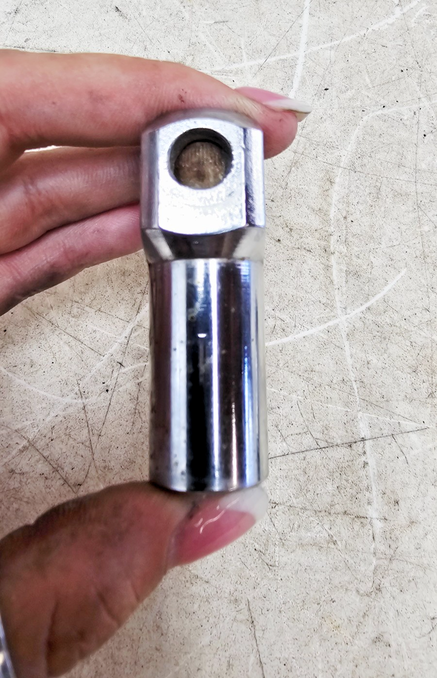 2000 HARLEY SOFTAIL DEUCE Chrome Passenger Footpeg Peg Bracket Mount Support