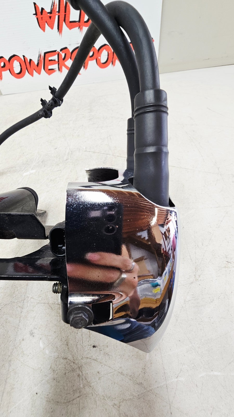 2000 HARLEY SOFTAIL DEUCE Ignition Coil Chrome Cover Spark Plug & Seat Bracket