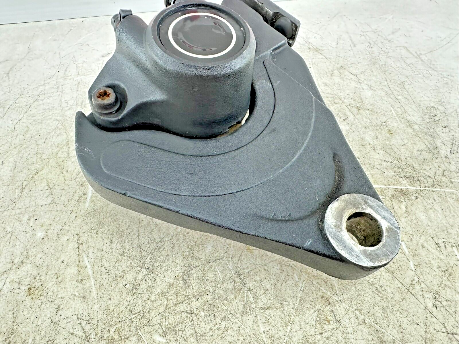 1995 HARLEY SOFTAIL Rear Brake Caliper + Mounting Bracket