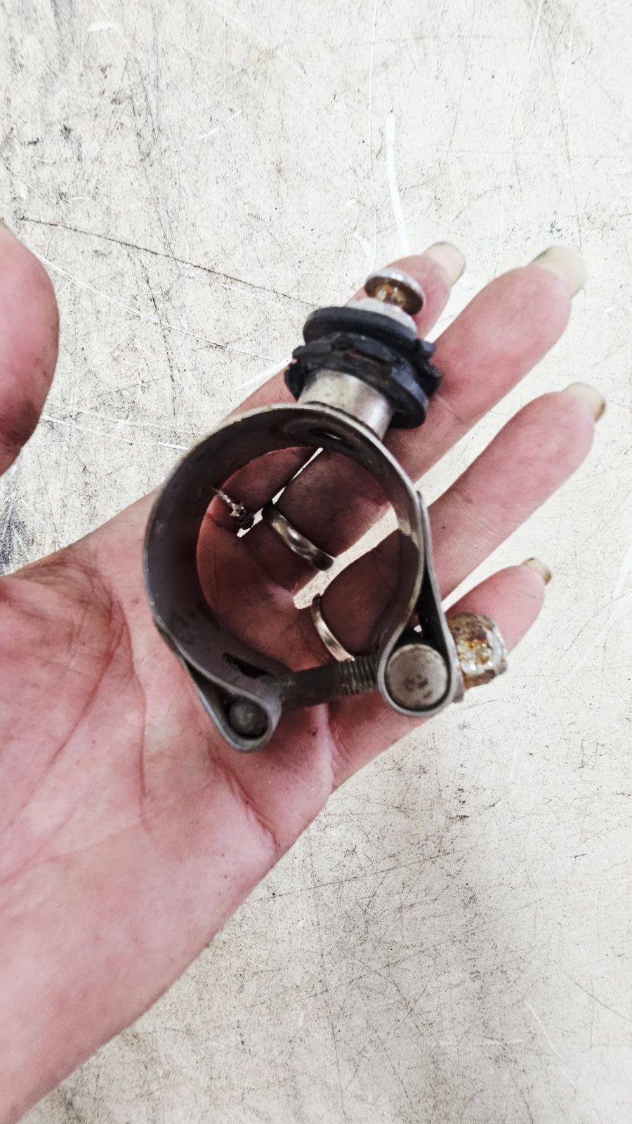 2001 Harley Davidson Sportster Windshield Quick Release Docking Hardware