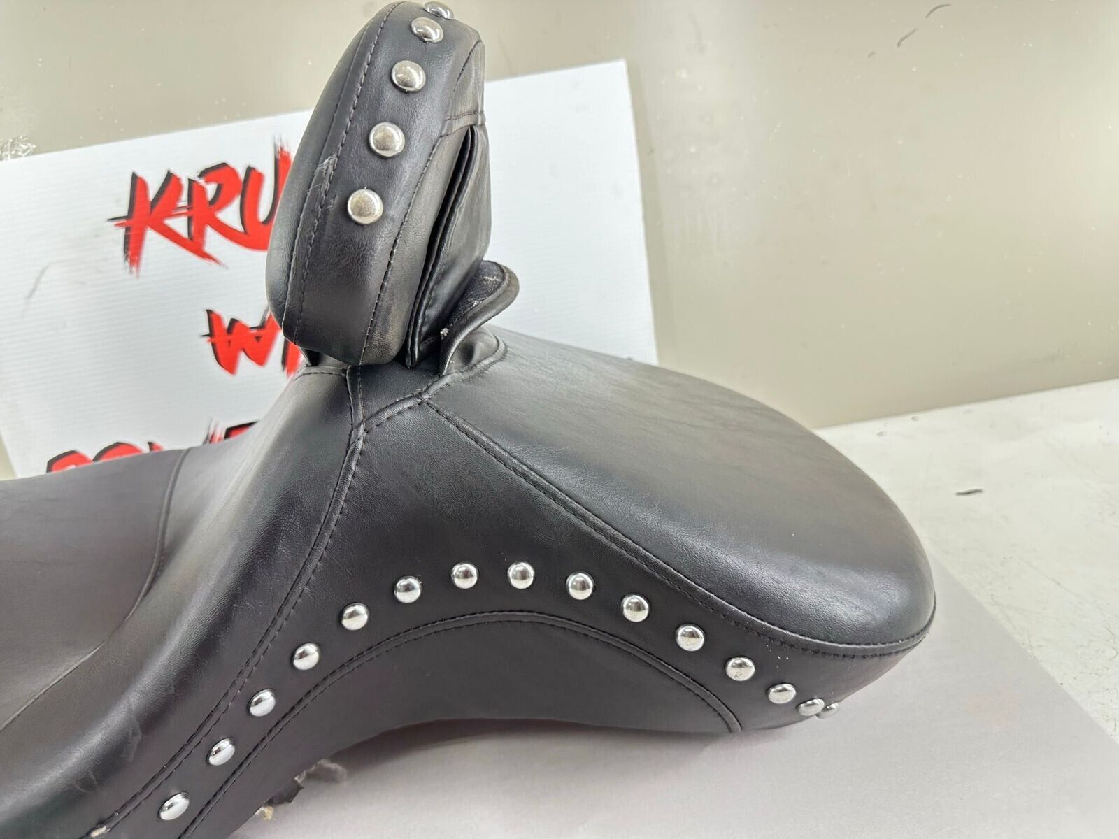 2003 HARLEY SOFTAIL DEUCE OEM Seat + Driver Backrest