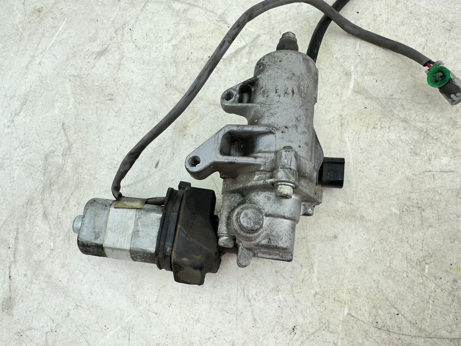 2004 Honda Goldwing GL1800 Rear Shock Suspension + Air Compressor
